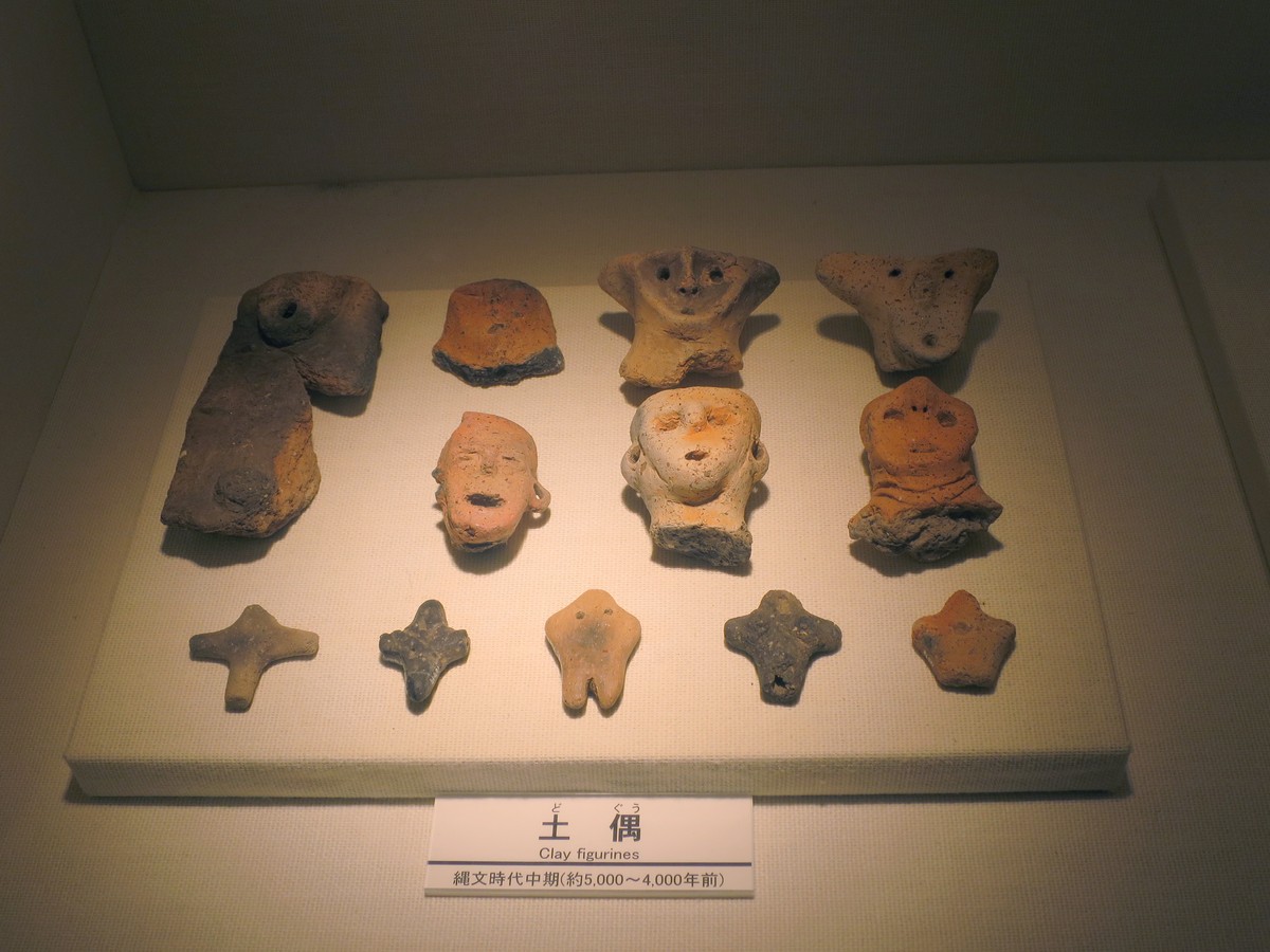 三内丸山遺跡の土偶コレクション（さんまるミュージアム）