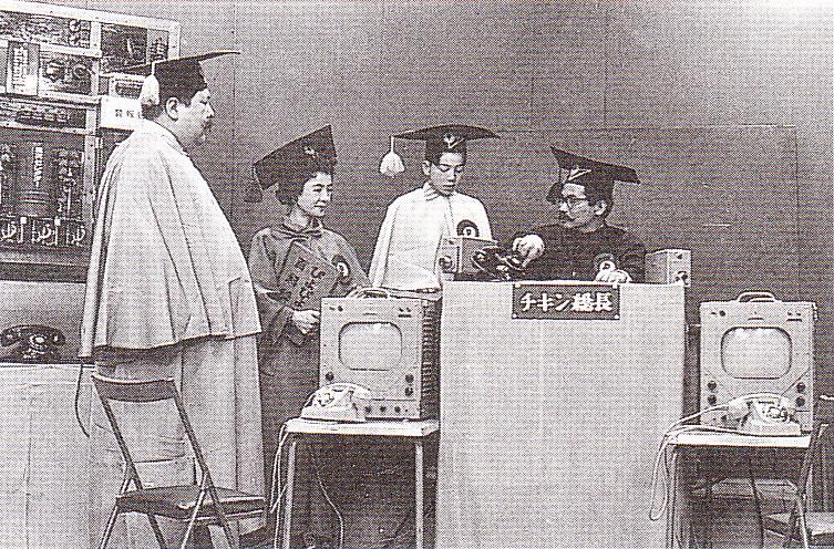 1950年代の街頭テレビ放送の様子（日本・昭和30年代）