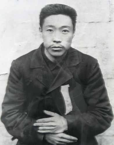 韓国独立運動家・安重根の肖像写真