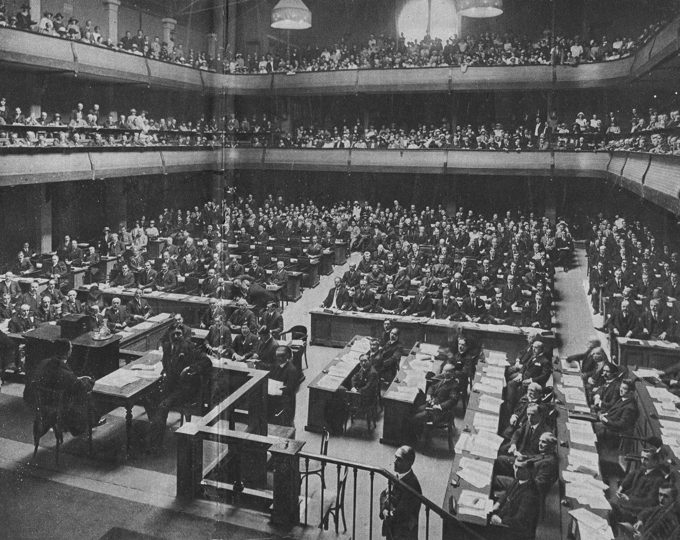 1923年ジュネーブで開かれた国際連盟第4回総会の開会式