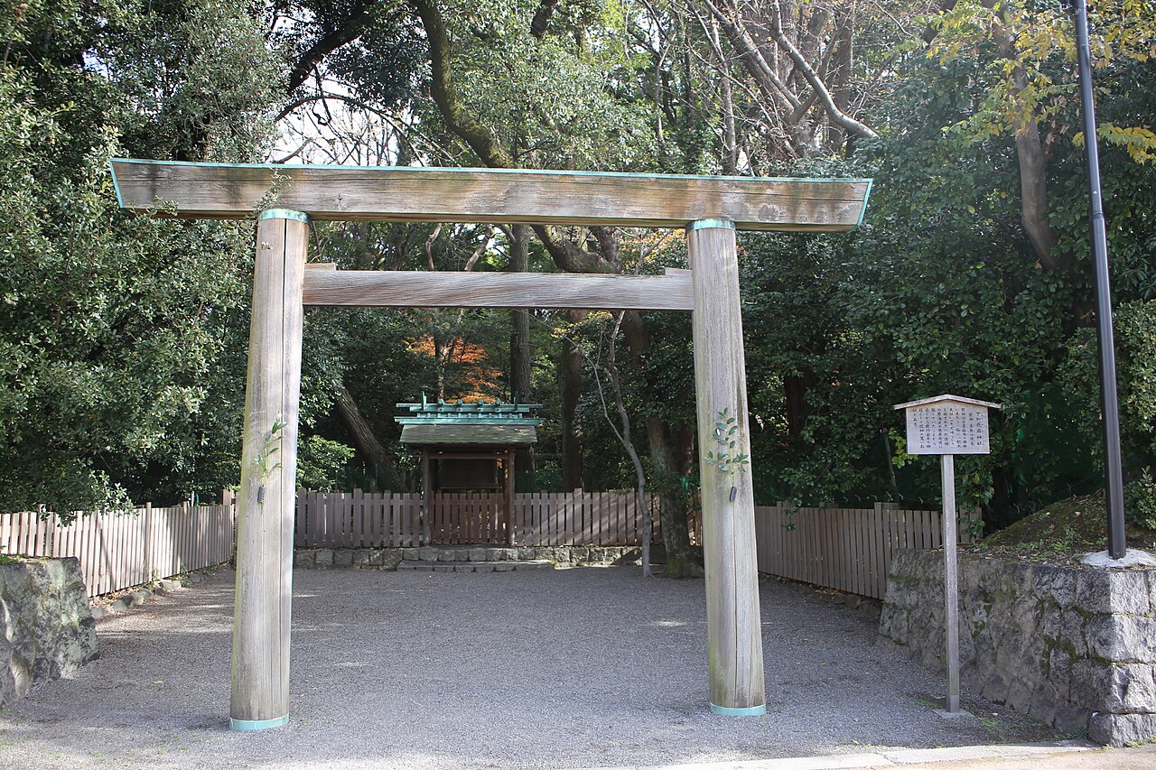熱田神宮の鳥居