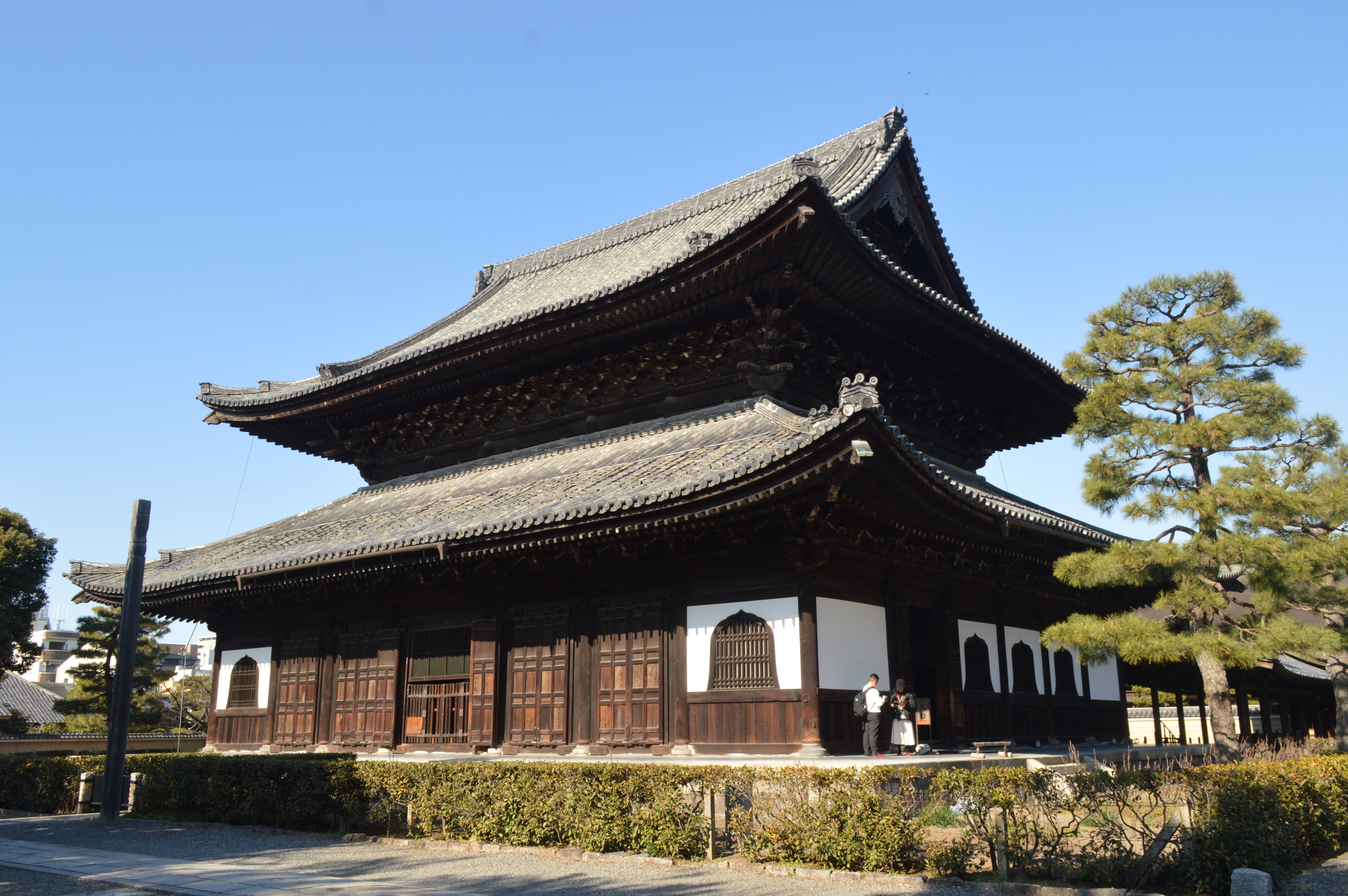 建仁寺 法堂の外観（重要文化財）